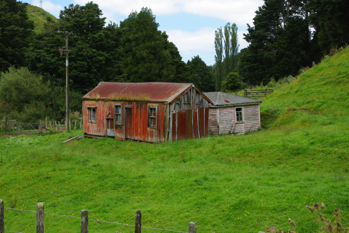 06 03-Die-Schoenheit-des-Verfalls