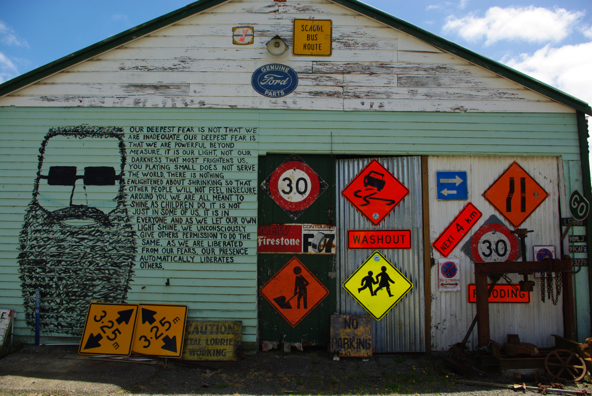 06 05-Whangamomona-Scheune