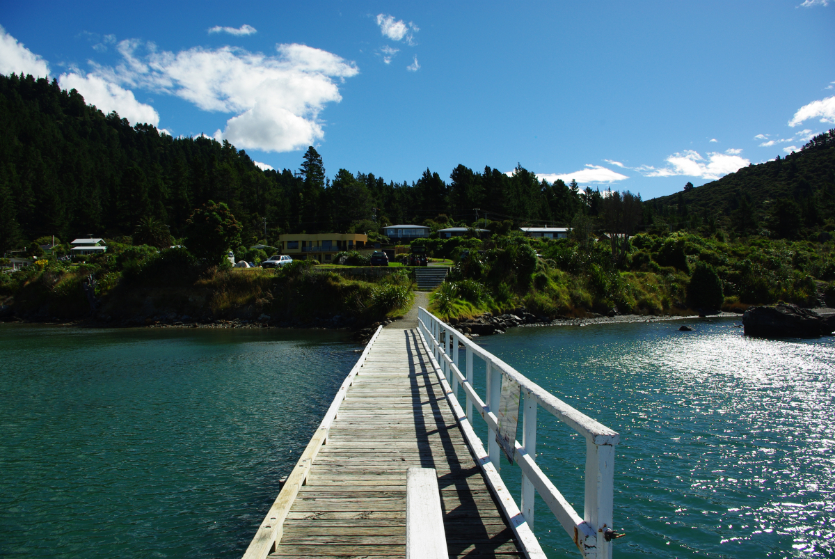 07 09-Elaine-Bay-Camping-Platz-direkt-am-Wasser