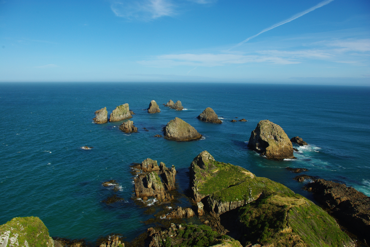 11 10-Nugget-Point-Felsen