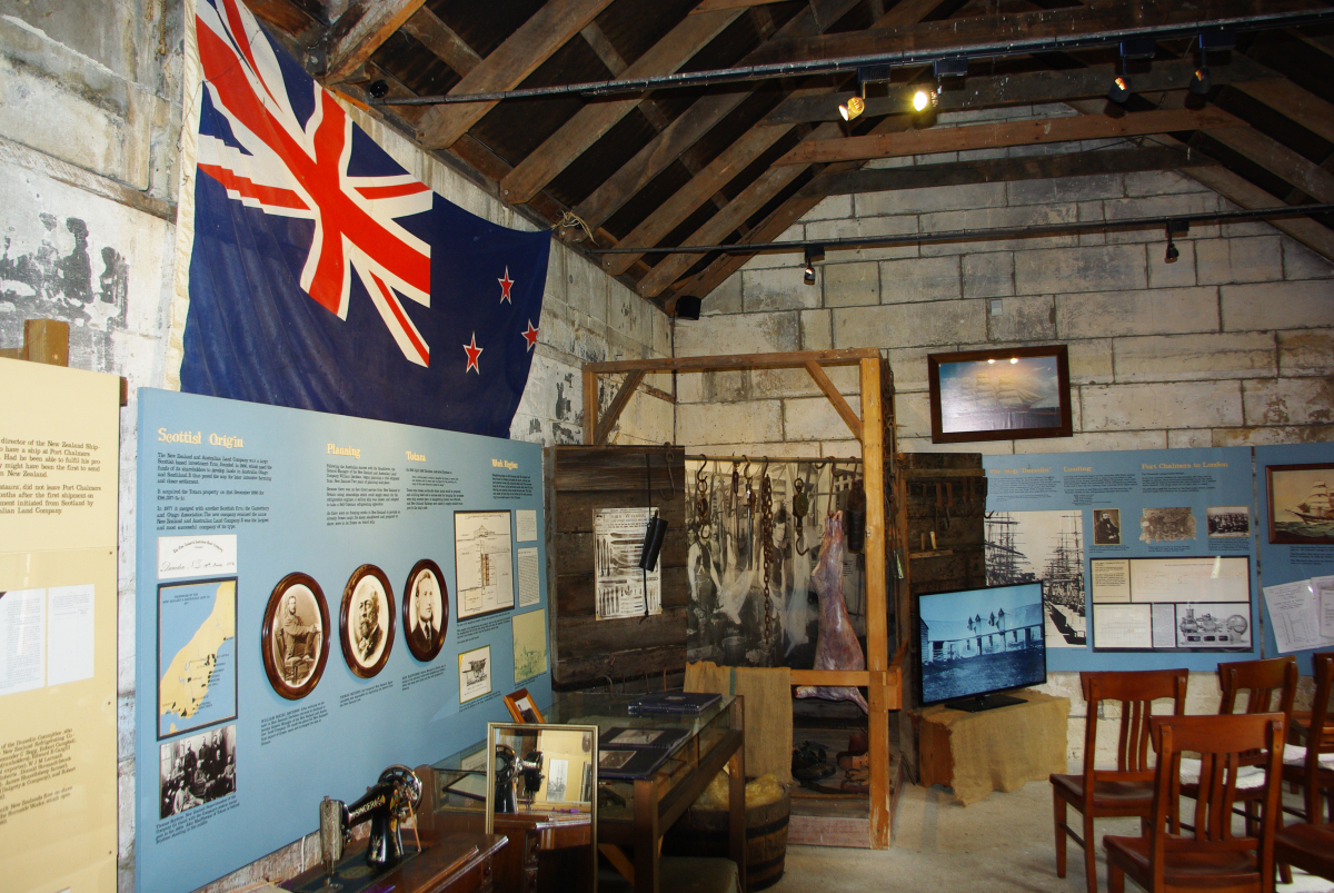 12 03-Totara-Estate-Innen