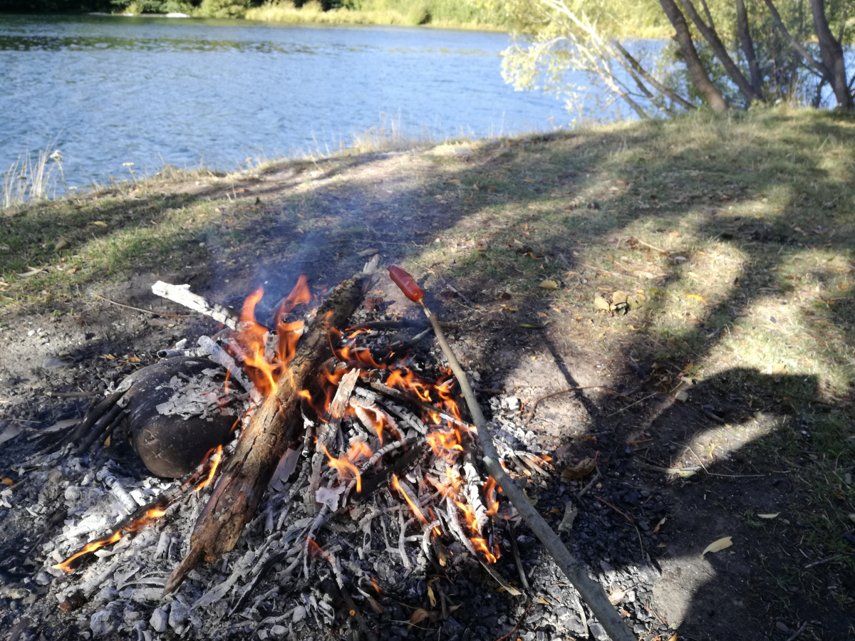 12_09-Lake-Poaka-Nahrungszubereitung