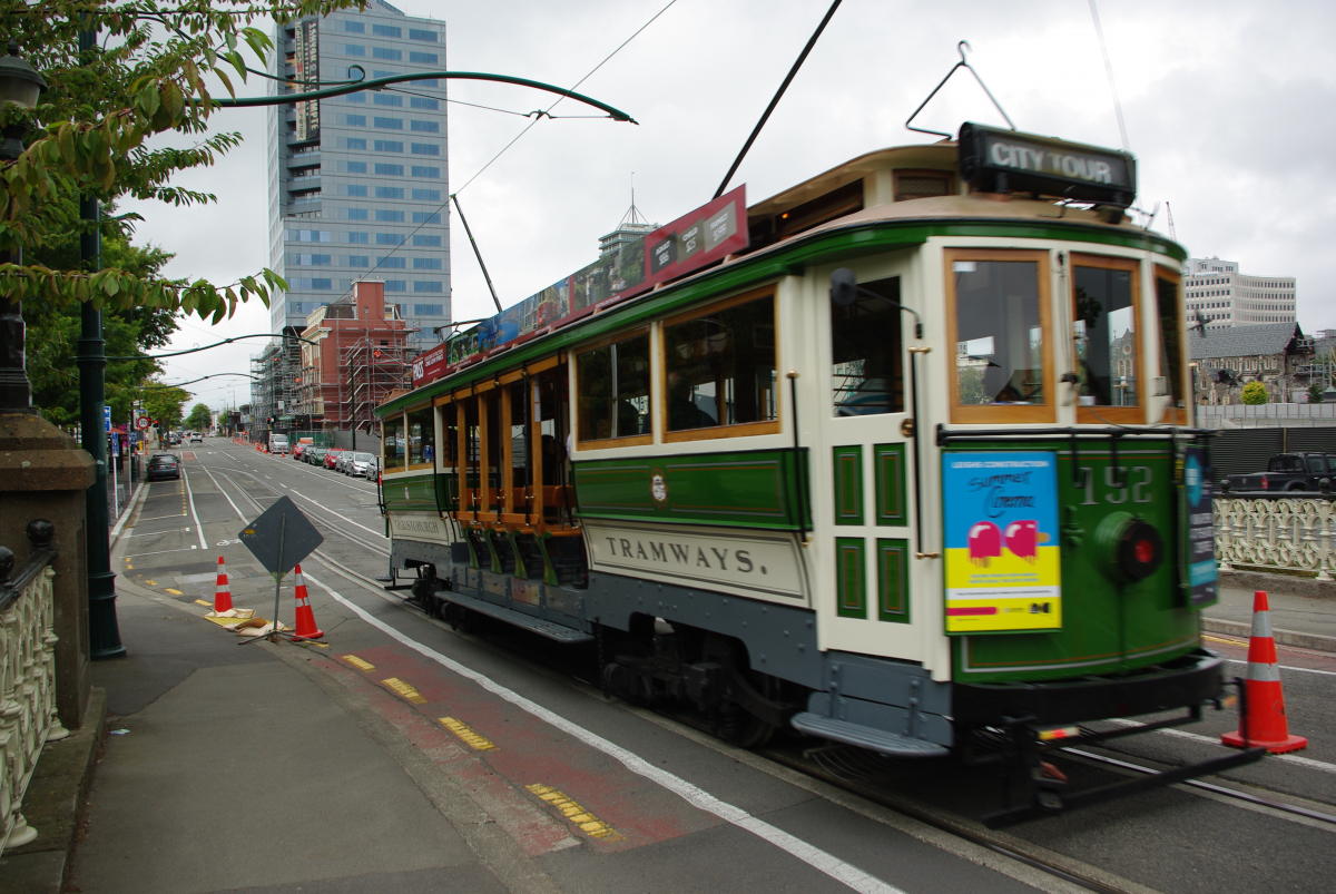 14 07-Christchurch-Tram
