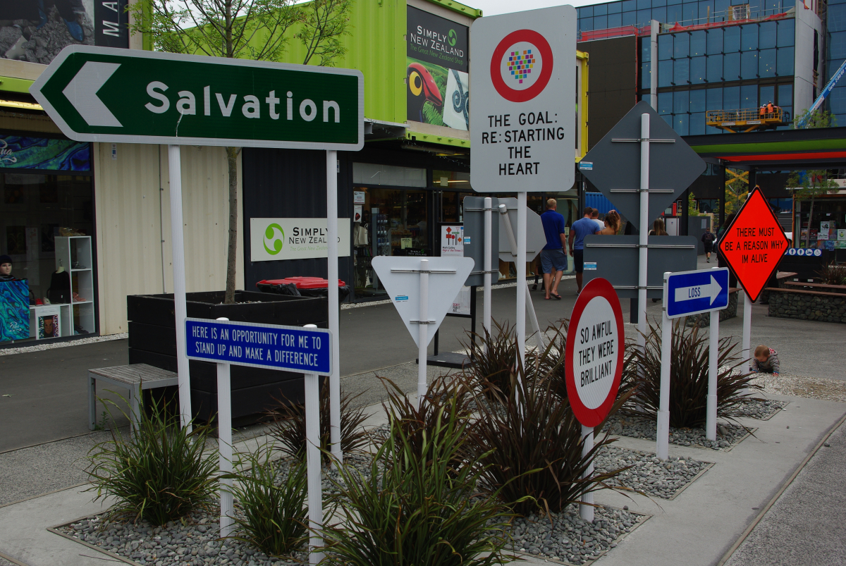 14 10-Container-Shopping-Area-ReStart