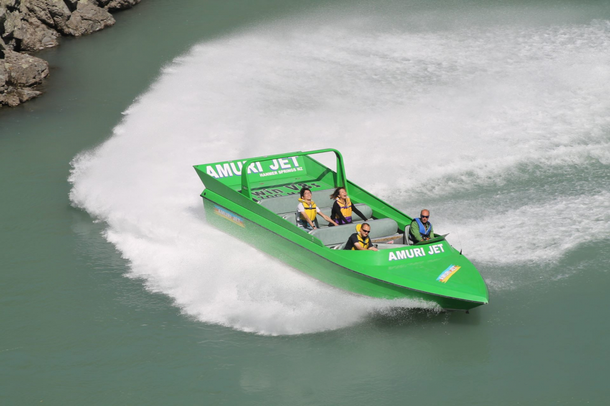 15 09-JetBoat-FBpic02