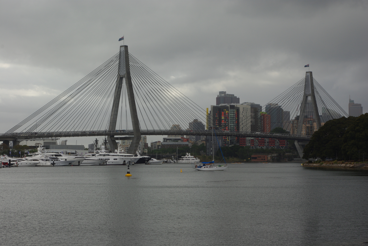22 04-ANZAC-Bridge