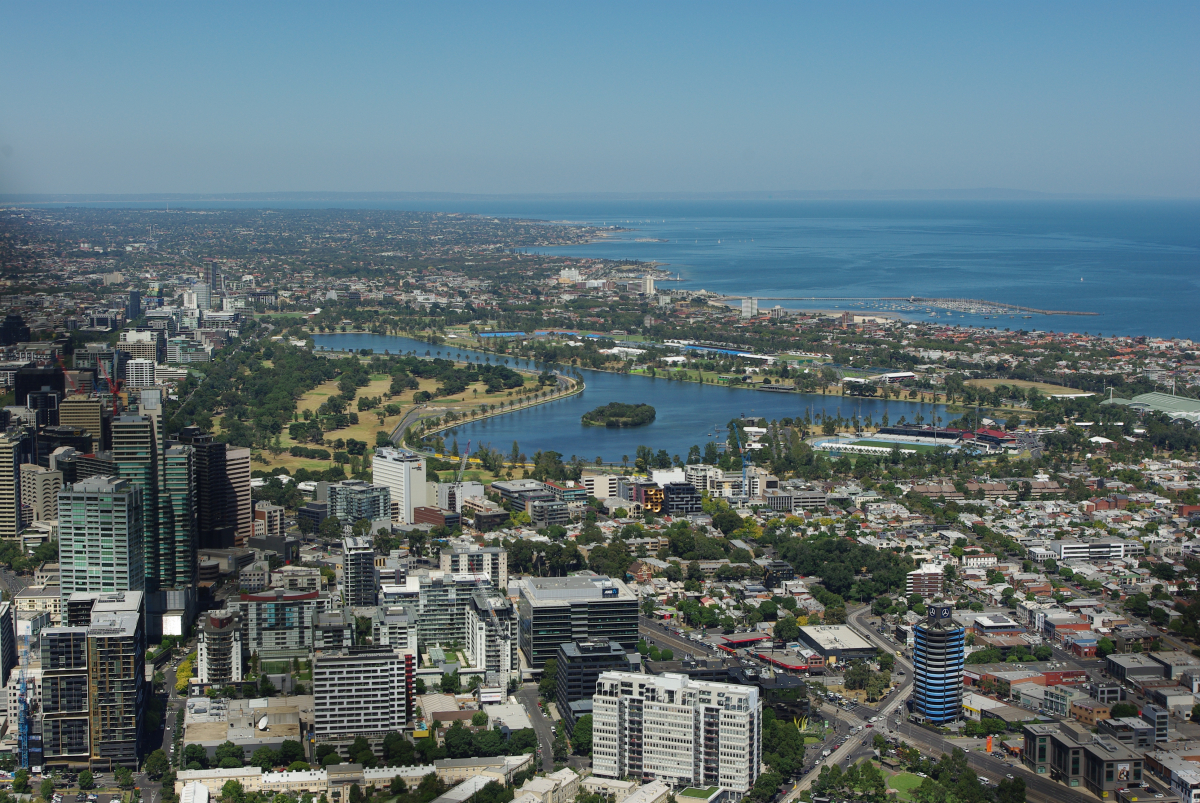 25 05-Blick-auf-Albert-Park