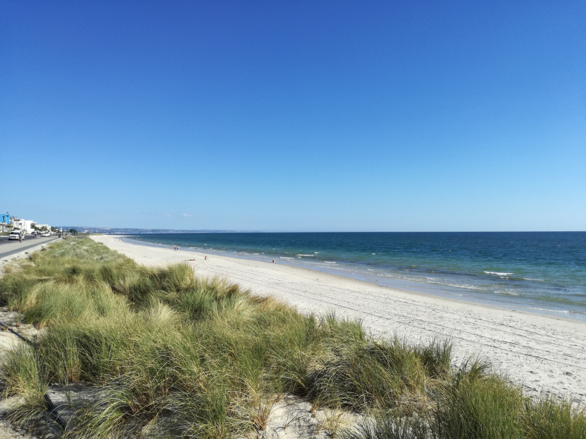 28_04-Adelaide-Henley-Beach