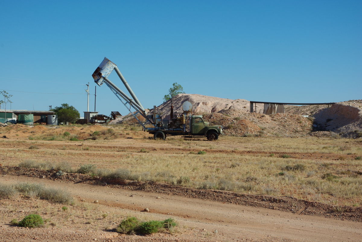 29 14-Coober-Pedy-Blower