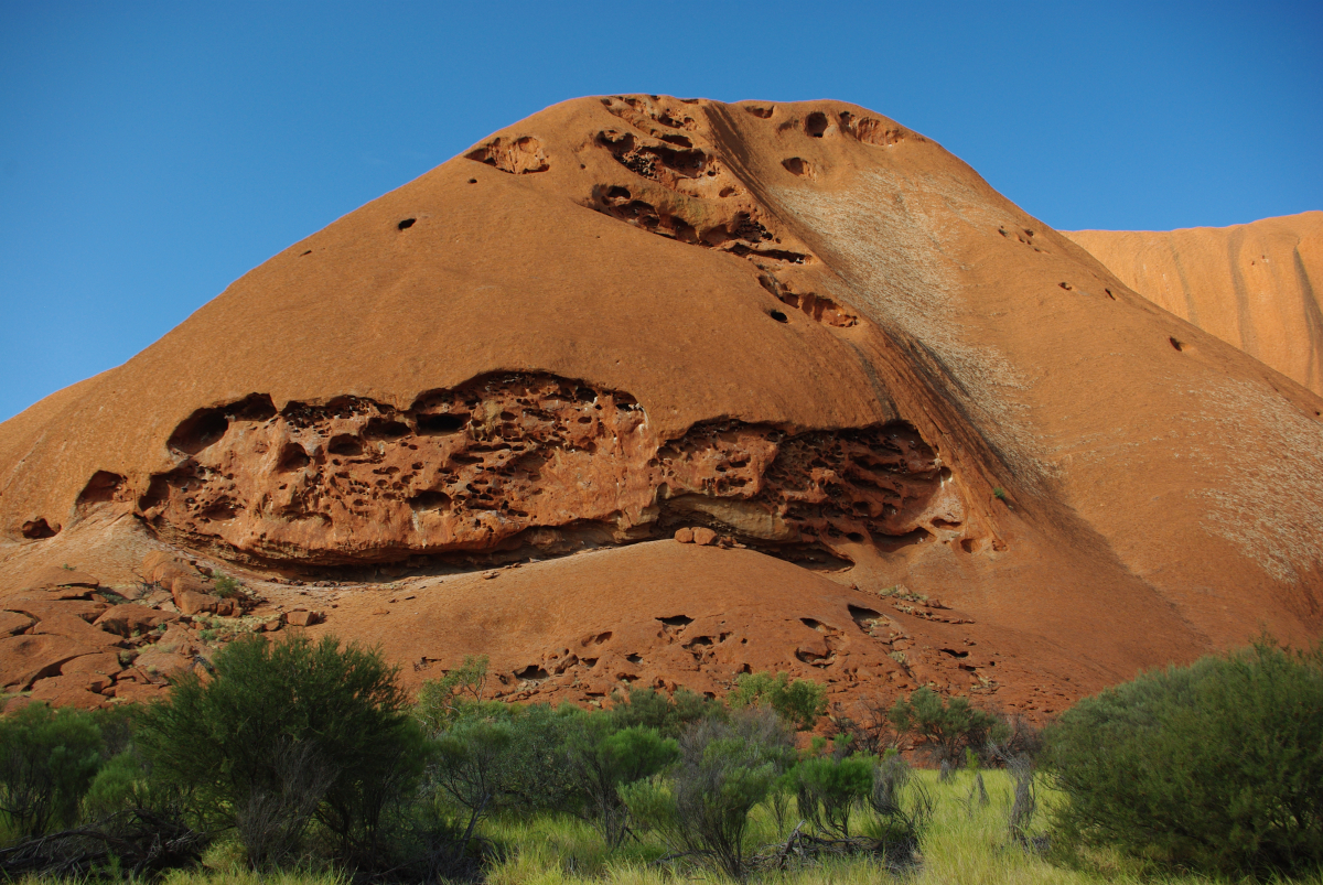 30 04-Uluru-Ayers-Rock-02