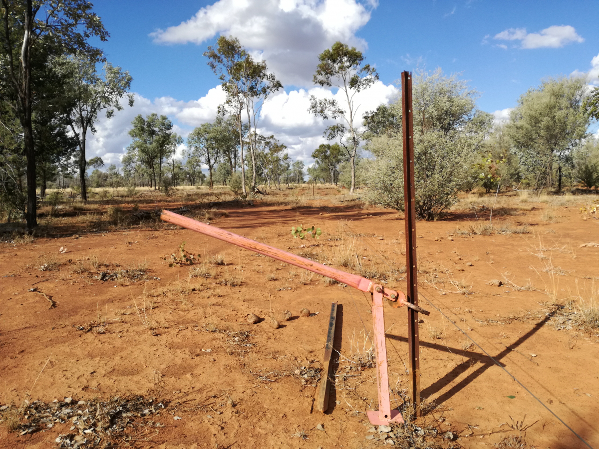 35_06-Hebel-zum-Zaunpfaehle-herausziehen