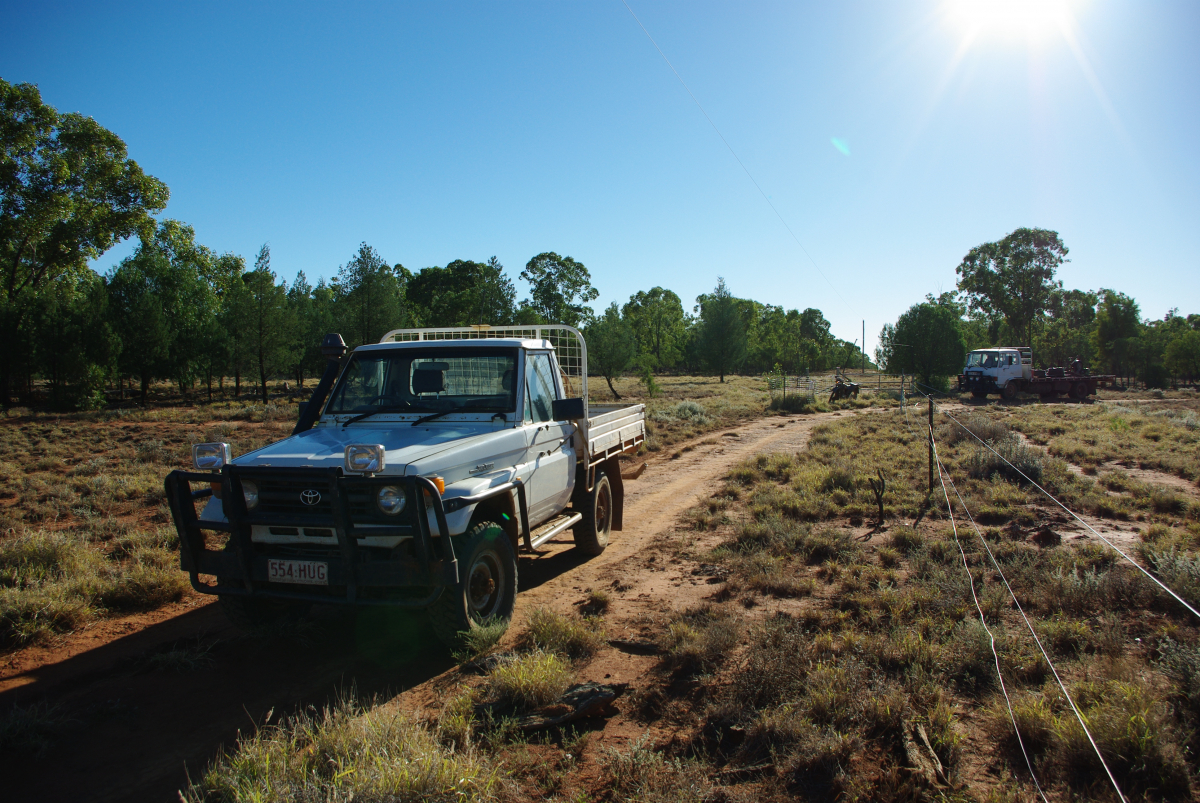 35 07-Drei-Fahrzeuge-fuer-einen-Arbeiter