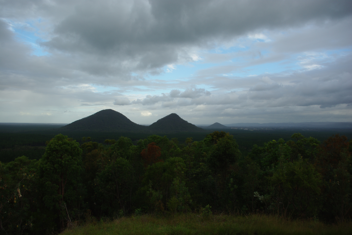 36 09-Glasshouse-Mountains-Lookout-02