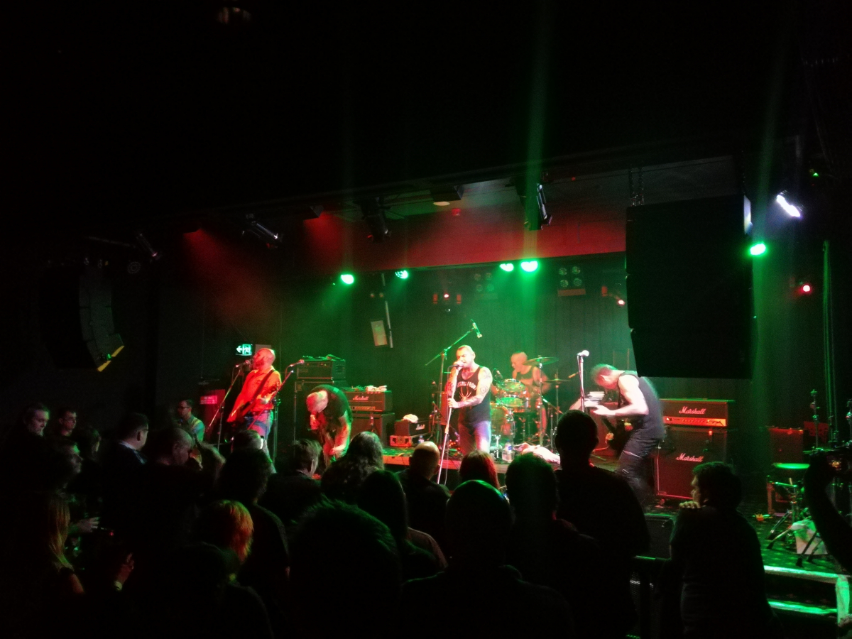 37_07-The-Bald-Faced-Stag-Pub-Konzert-01