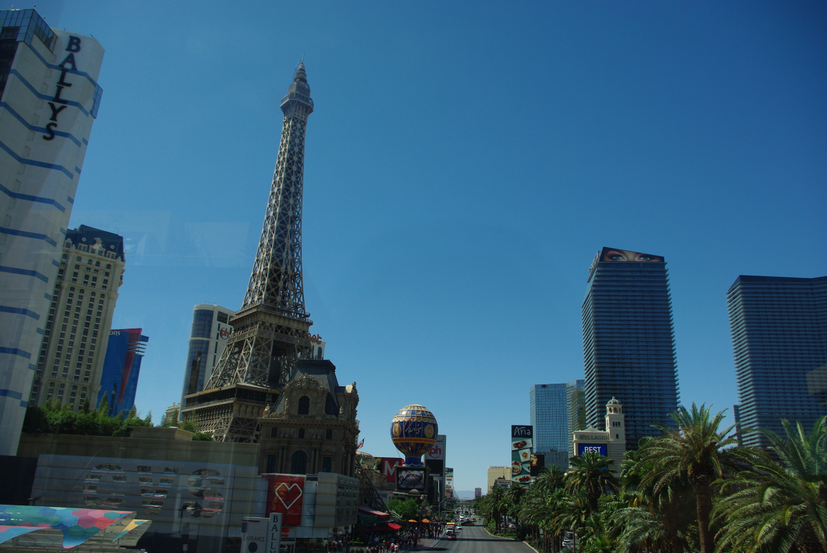 40 18-Las-Vegas-Boulevard