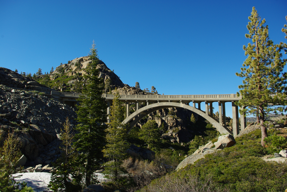 42 19-Bruecke-des-Donner-Pass
