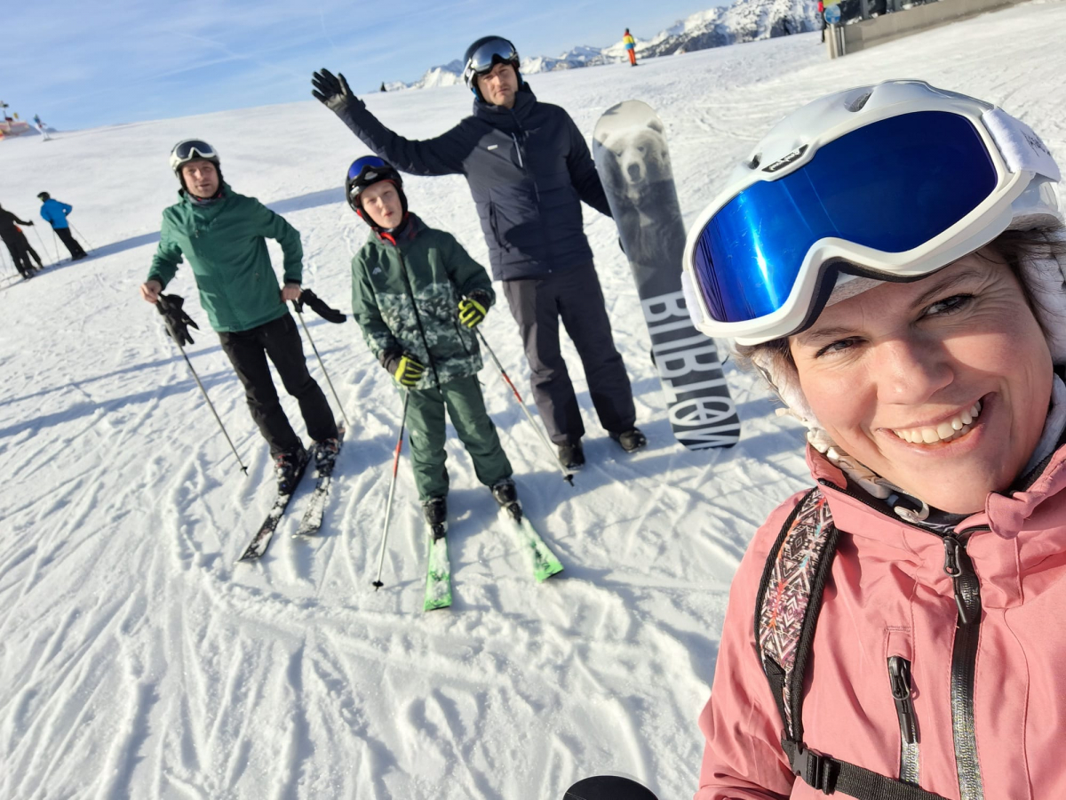 45 17 Another Selfie