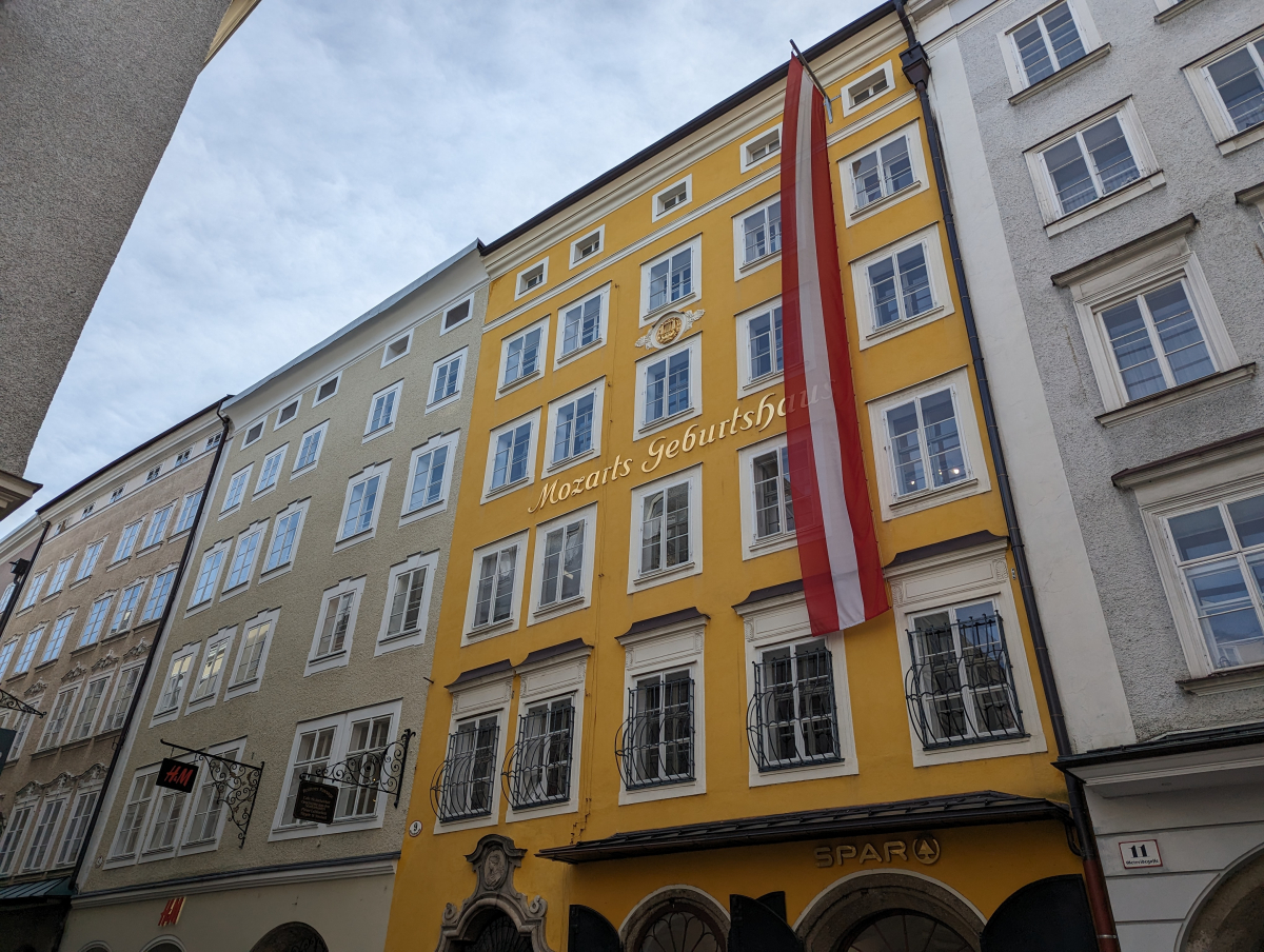 47 02 Mozarts Geburtshaus in Salzburg