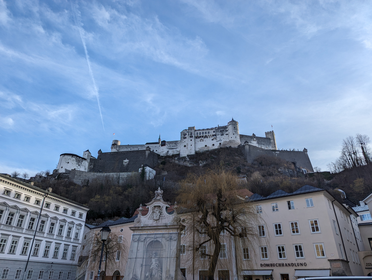47 08 Blick zur Hohensalzburg